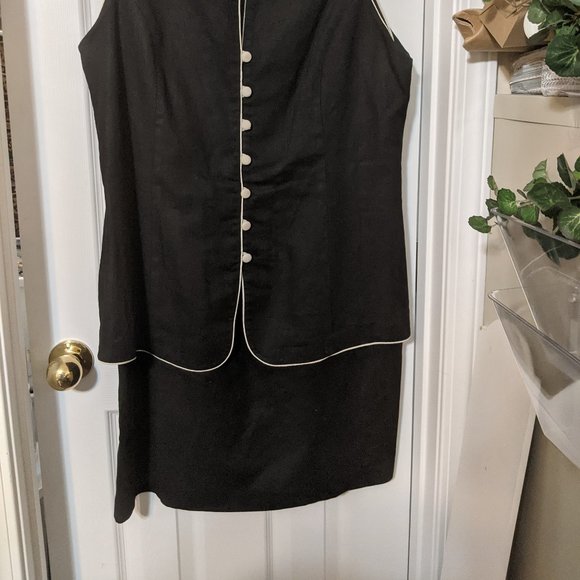 Black linen sleeveless dress with white edging and buttons. size 16 - Picture 3 of 3